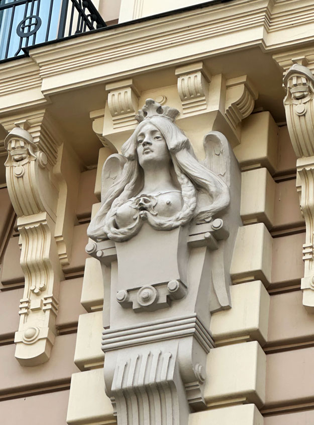 Riga 13