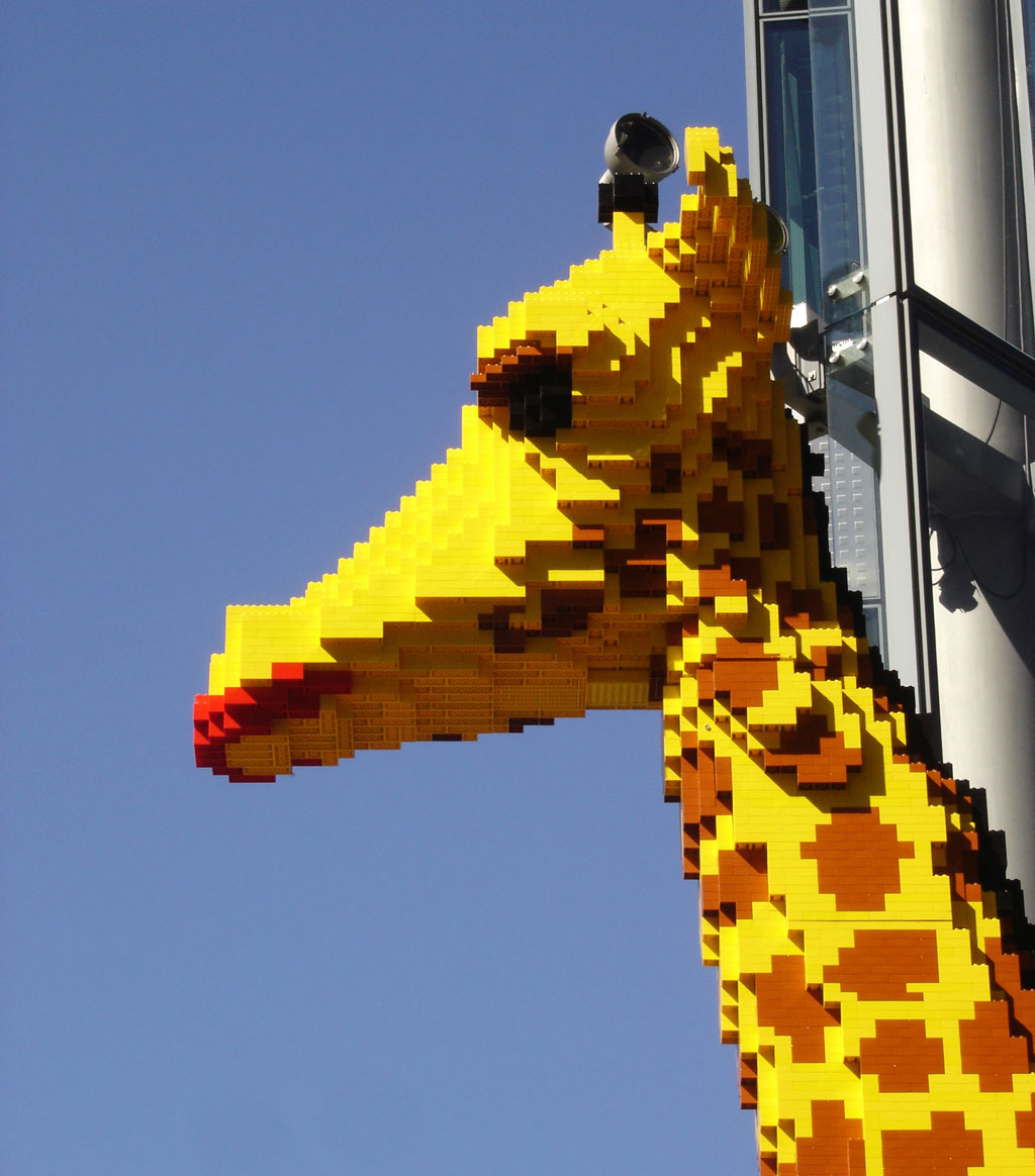 Lego giraffe